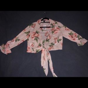 Brand new (with tag) floral blouse